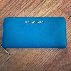 Michael Kors saffiano leather blue/ teal wallet